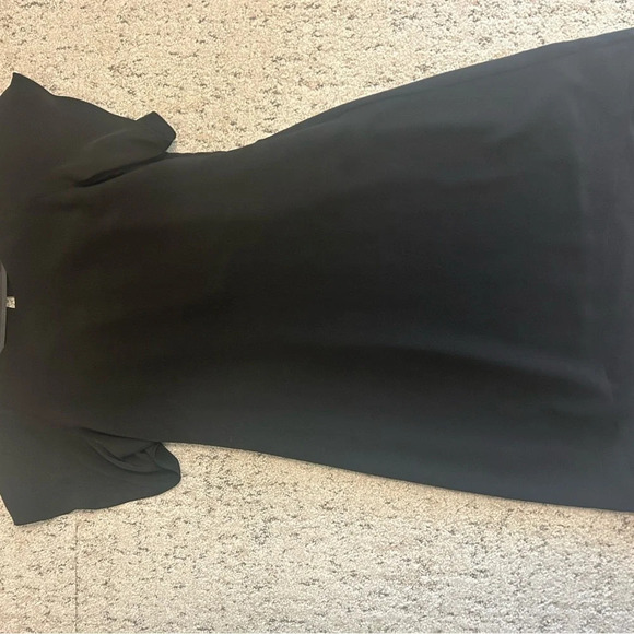 Halston black silk dress size M excellent condition flutter sleeves great dress - Picture 5 of 10